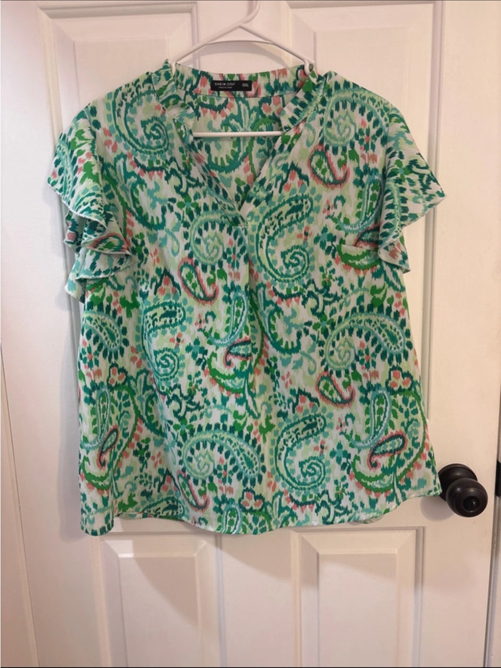 Women's Green Paisley Print V-Neck Flutter Sleeve Blouse Shein curve 0xl